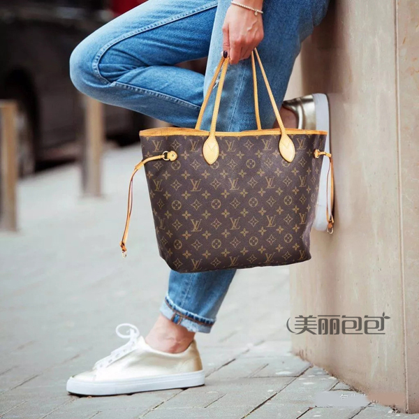 经典托特包PK 选lv Neverfull还是Goyard？