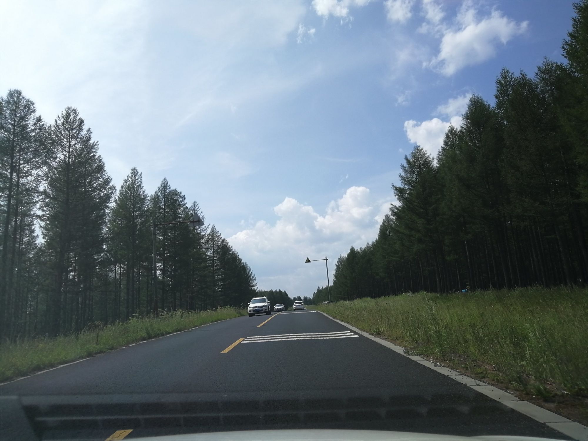 海林莲花湖风景区_莲花林村_莲花海林业