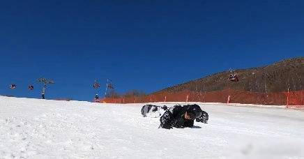 中央电视台陶瓷频道_2023年1月3日晚中央2台财经频道的瓷器讲坛_中央财经频道特邀嘉宾