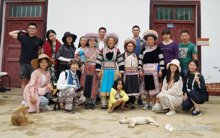 羌族服饰图片简笔画_服饰羌族图片高清_羌族服饰图片