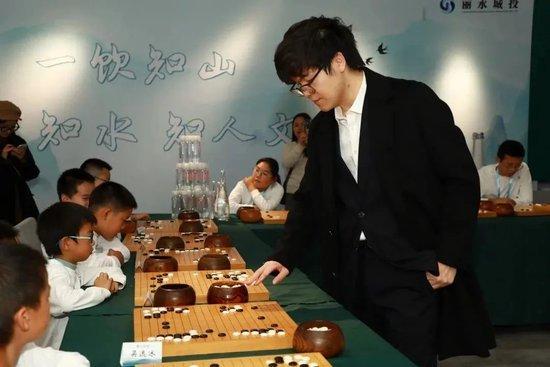 蓝天围棋_蓝天丽水围棋_丽水山泉杯围棋赛 柯洁组合对阵蓝天组合