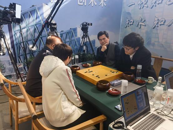 浙江围棋总教练蓝天简历_丽水山泉杯围棋赛 柯洁组合对阵蓝天组合_蓝天围棋