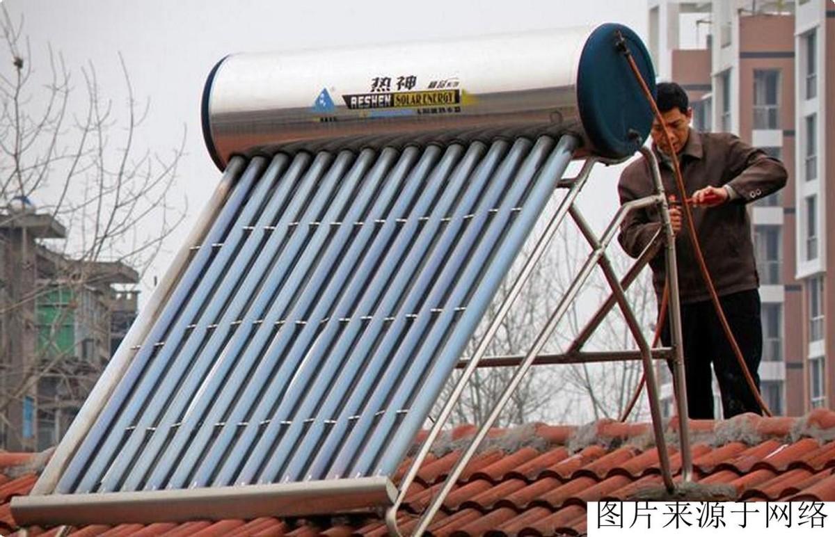 热水器的太阳能_热水器能用太阳能的水路吗_家庭用太阳能热水器