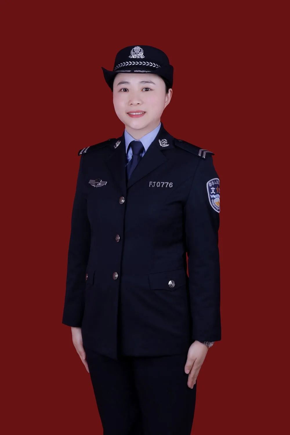 公安局文职的服装_公安局的文职穿警服吗_公安局文职衣服