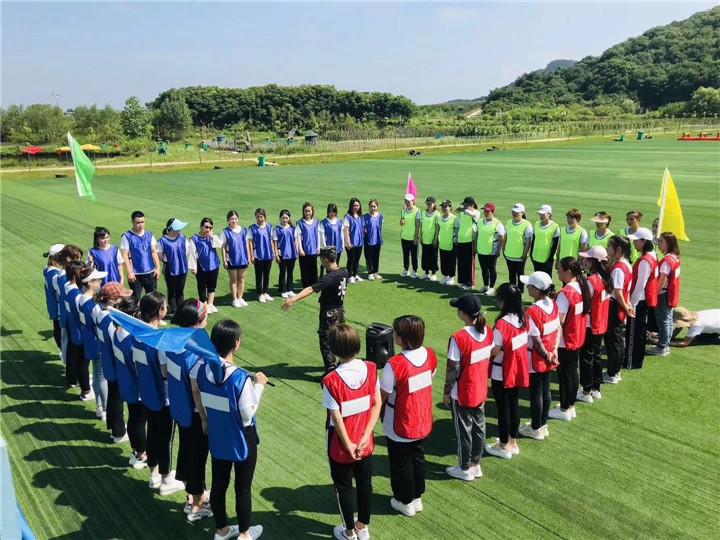 教练技术拓展项目_教练拓展图片卡通_拓展教练图片